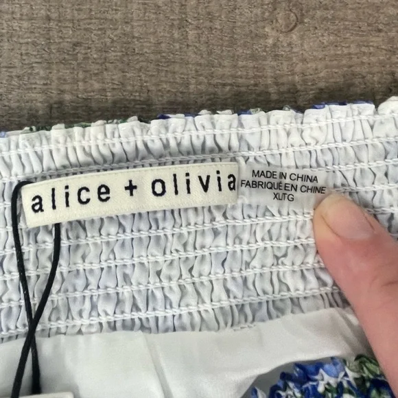 NEW Alice + Olivia Crawford Smocked Mini Skirt - Picture 11 of 15